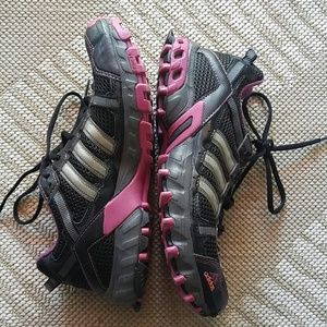 Le adidas adiprene 8 poshmark Le adidas adiprene 8 poshmark